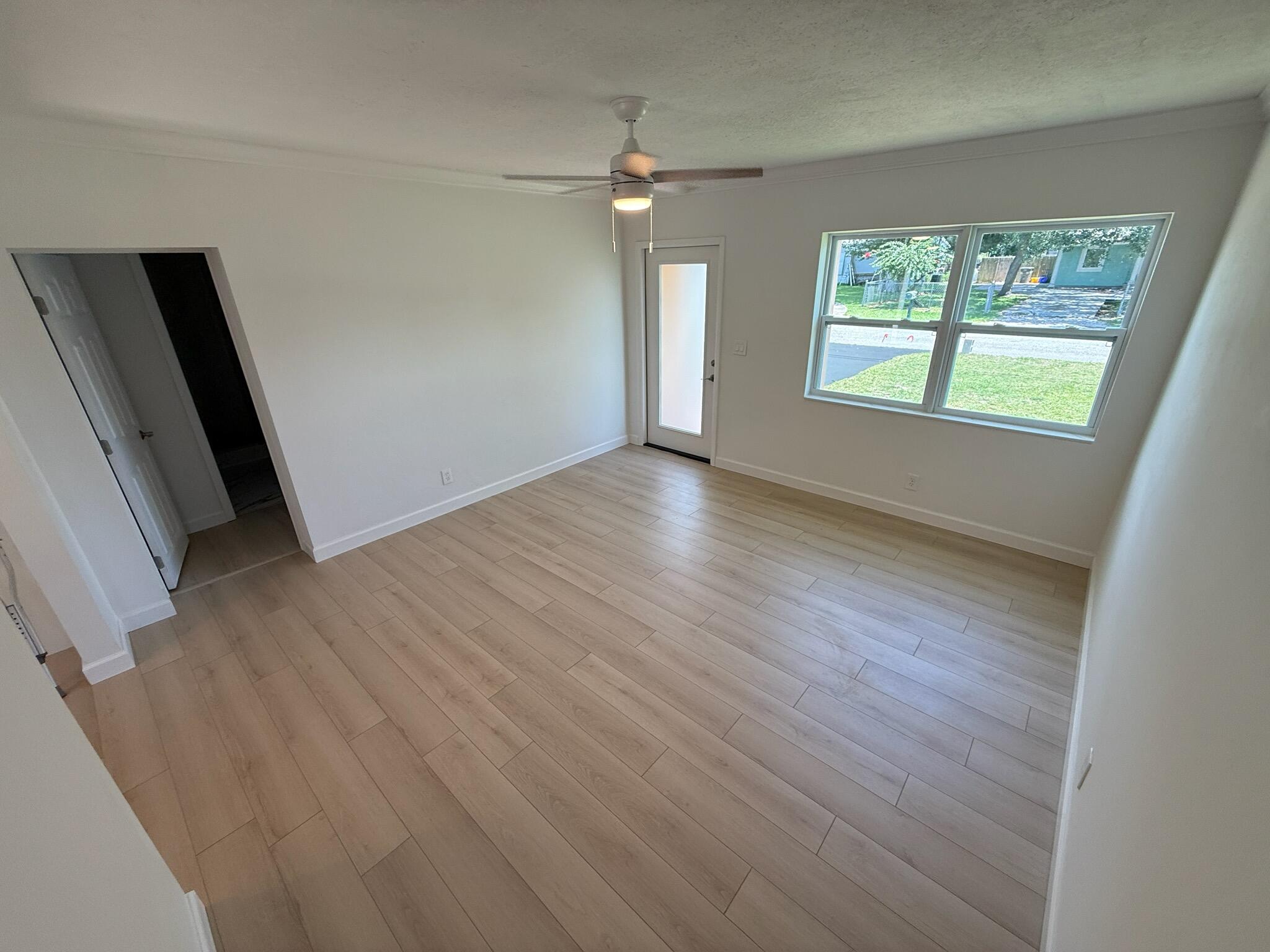 MADDEN LAKE - Residential