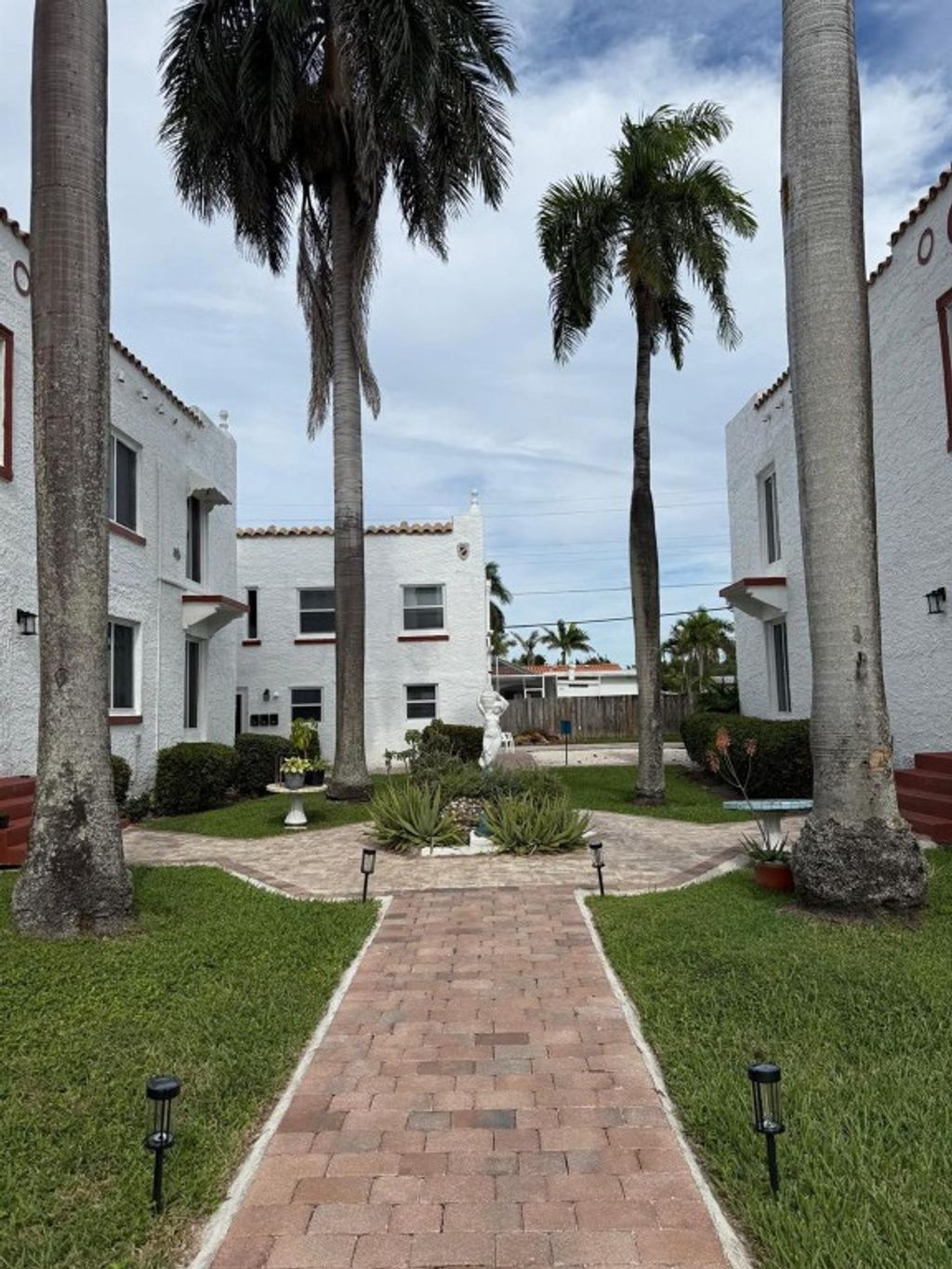 Photo of 817 Tyler Street #10, Hollywood, FL 33019 (MLS # F10545486)