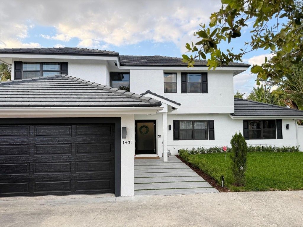 Photo of 1401 SW 18th Street, Boca Raton, FL 33486 (MLS # F10522840)