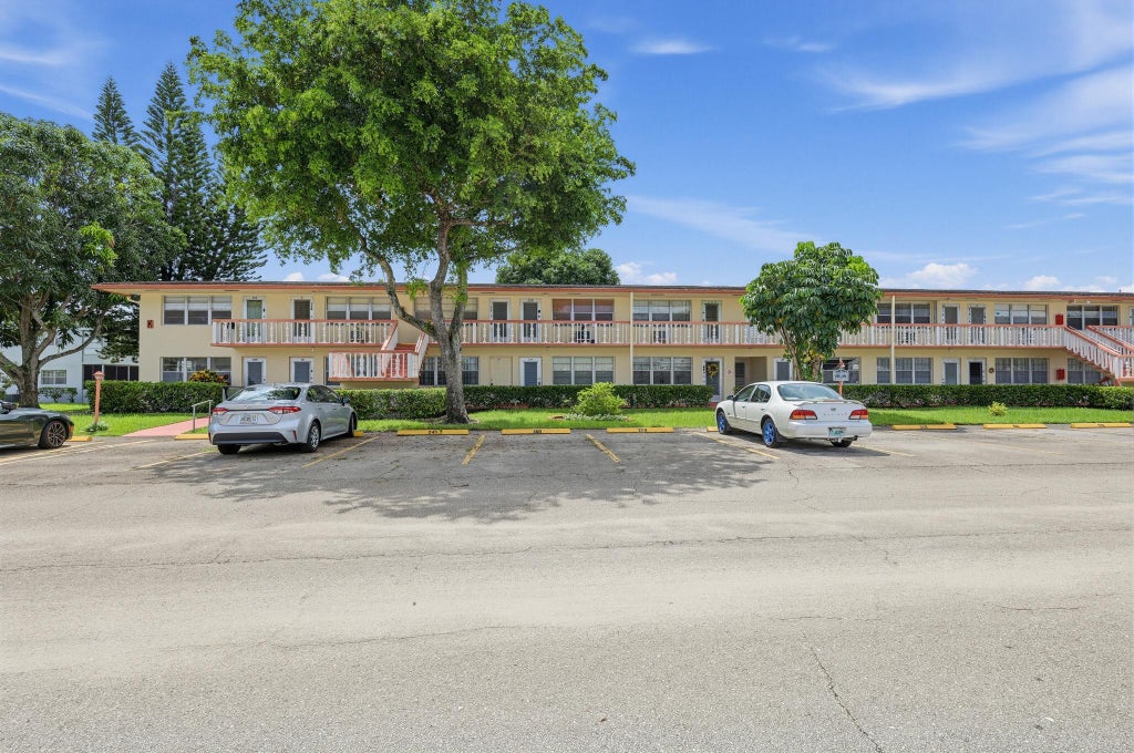 Photo of 245 CAMDEN K, West Palm Beach, FL 33417 (MLS # B26079589)