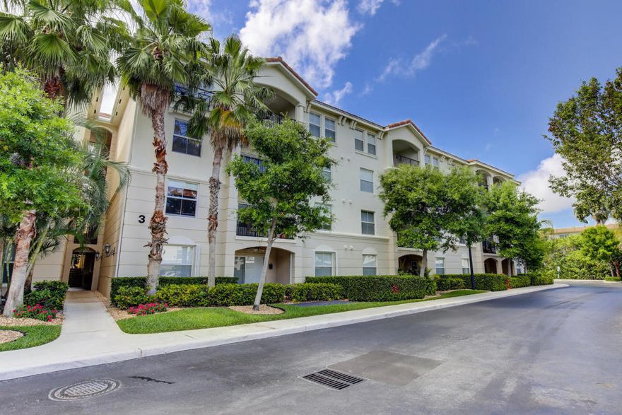 Upgraded 1/1 Penthouse condo in a gated Intracoastal resort community. Laminate floors throughout (no carpet), upgraded kitchen with granite counters & stainless steel appliances. Rent includes cable, internet, water & reserved covered parking. Resort amenities include an amazing Clubhouse on the Intracoastal featuring a waterfront pool with jacuzzi, grill area, boardwalk, fitness center, indoor basketball court, billiards room, & tennis court. Live the Tuscany lifestyle today!