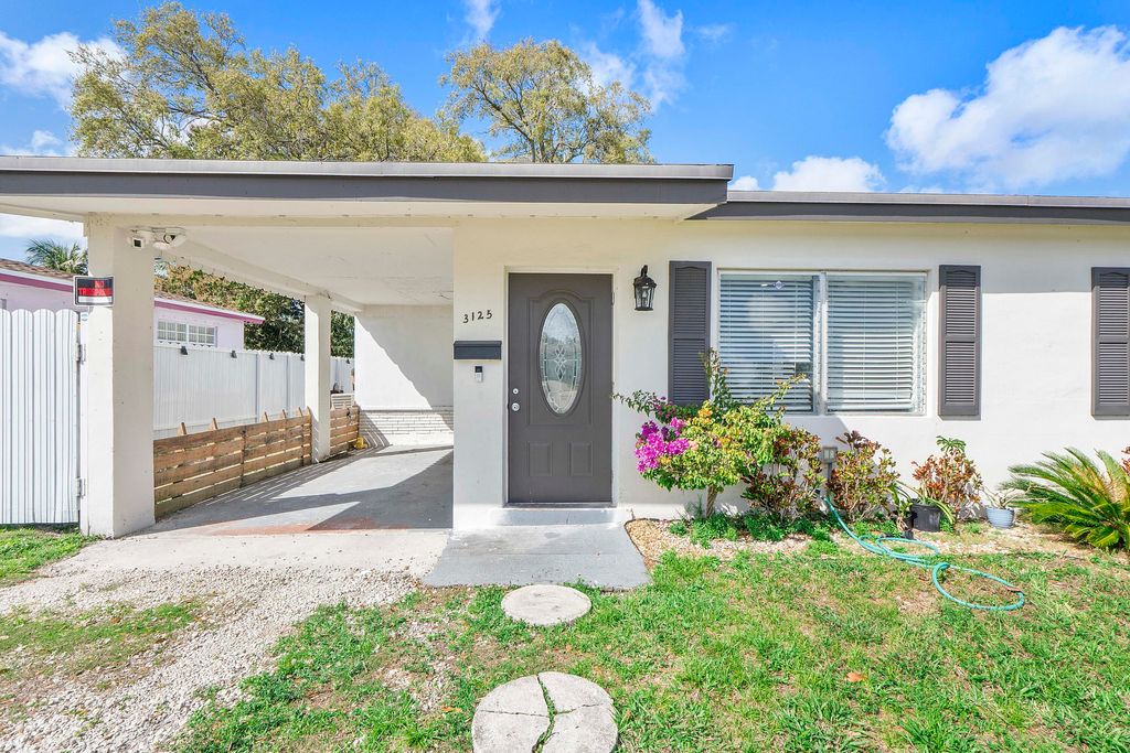 Photo of 3125 SW 12th Place, Fort Lauderdale, FL 33312 (MLS # B26003159)