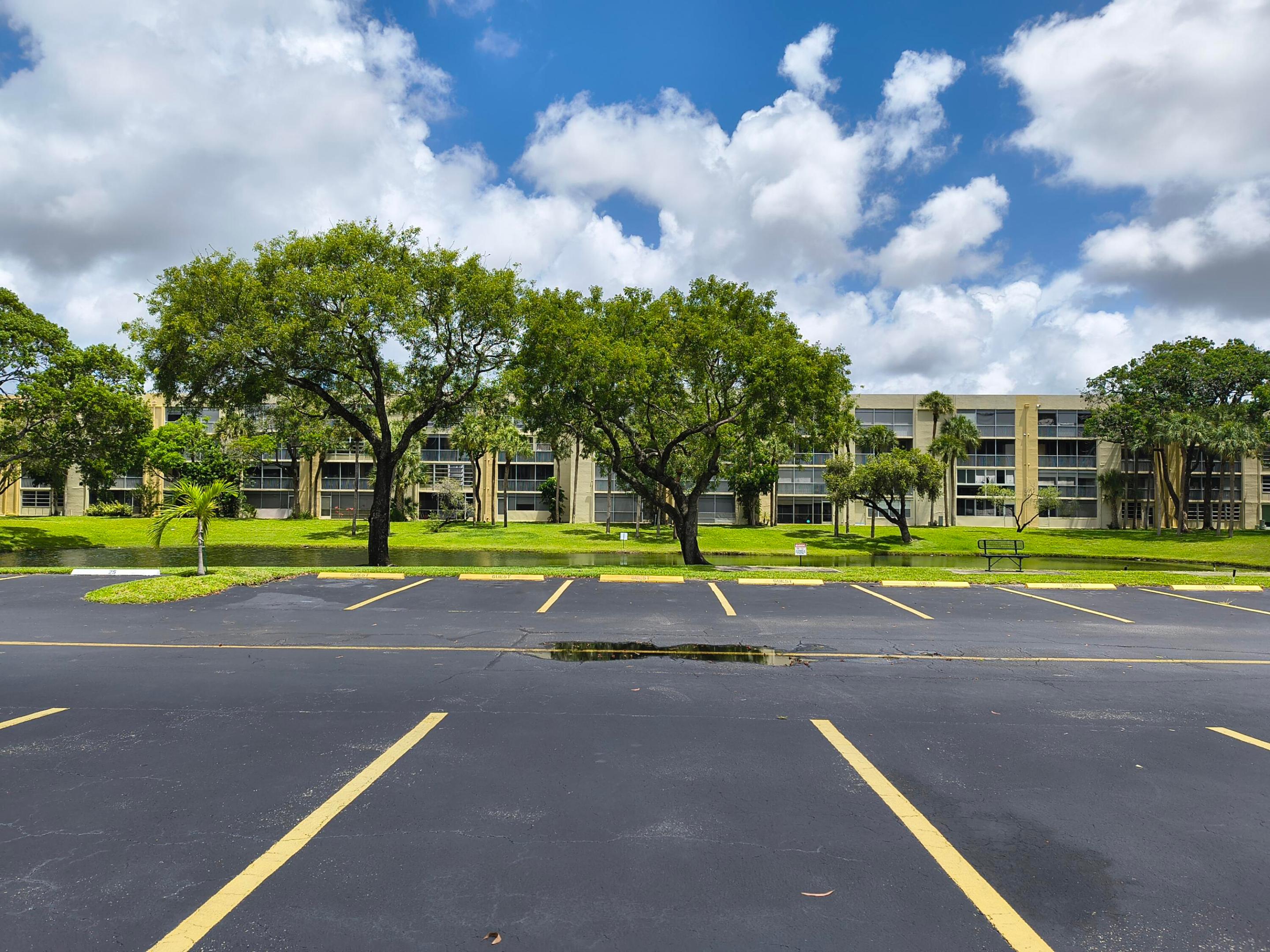CYPRESS CHASE NORTH NO 1 CONDO - Residential