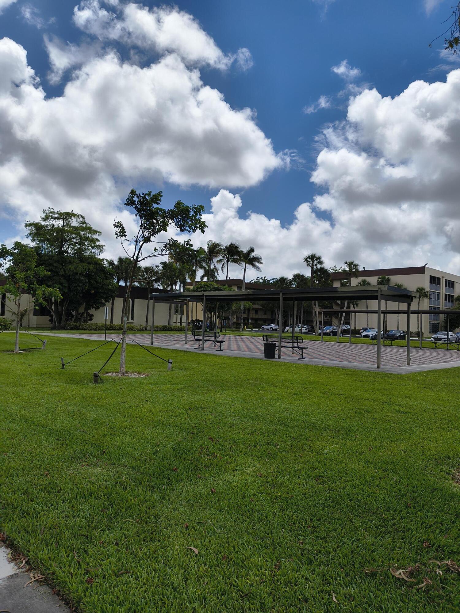 CYPRESS CHASE NORTH NO 1 CONDO - Residential