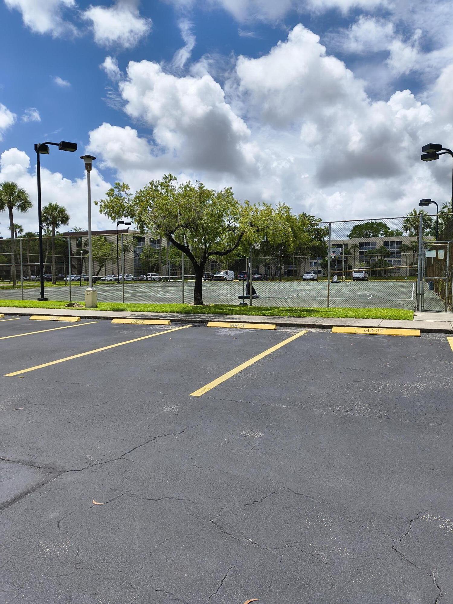 CYPRESS CHASE NORTH NO 1 CONDO - Residential