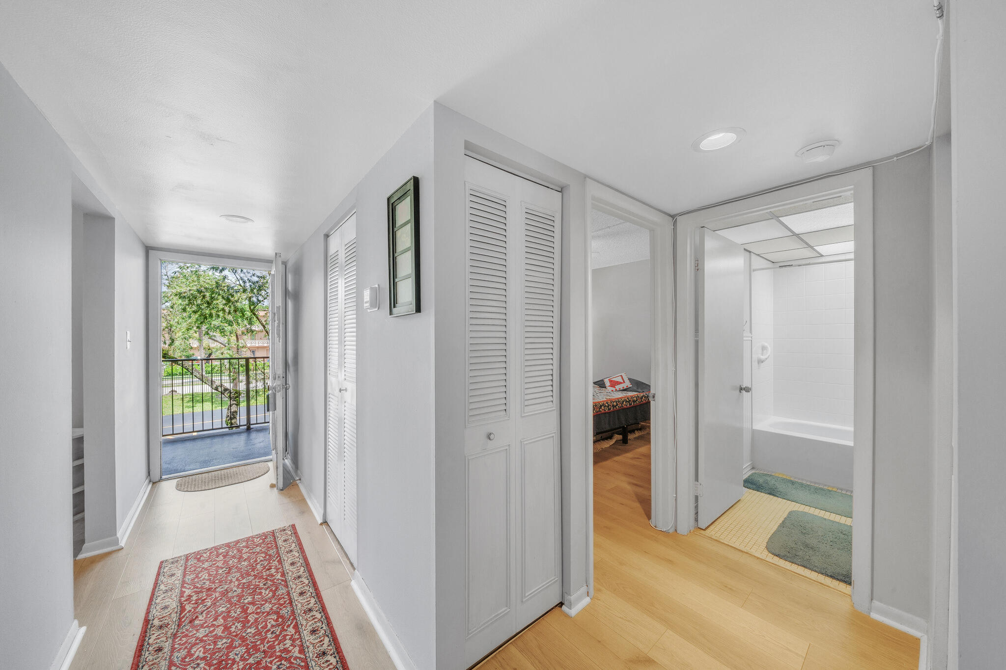 CYPRESS CHASE NORTH NO 1 CONDO - Residential
