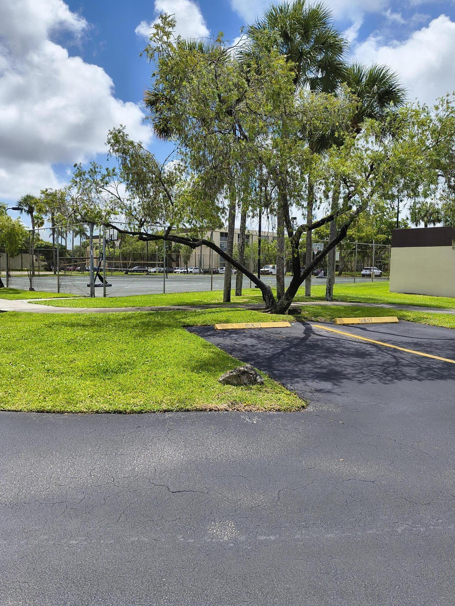 CYPRESS CHASE NORTH NO 1 CONDO - Residential
