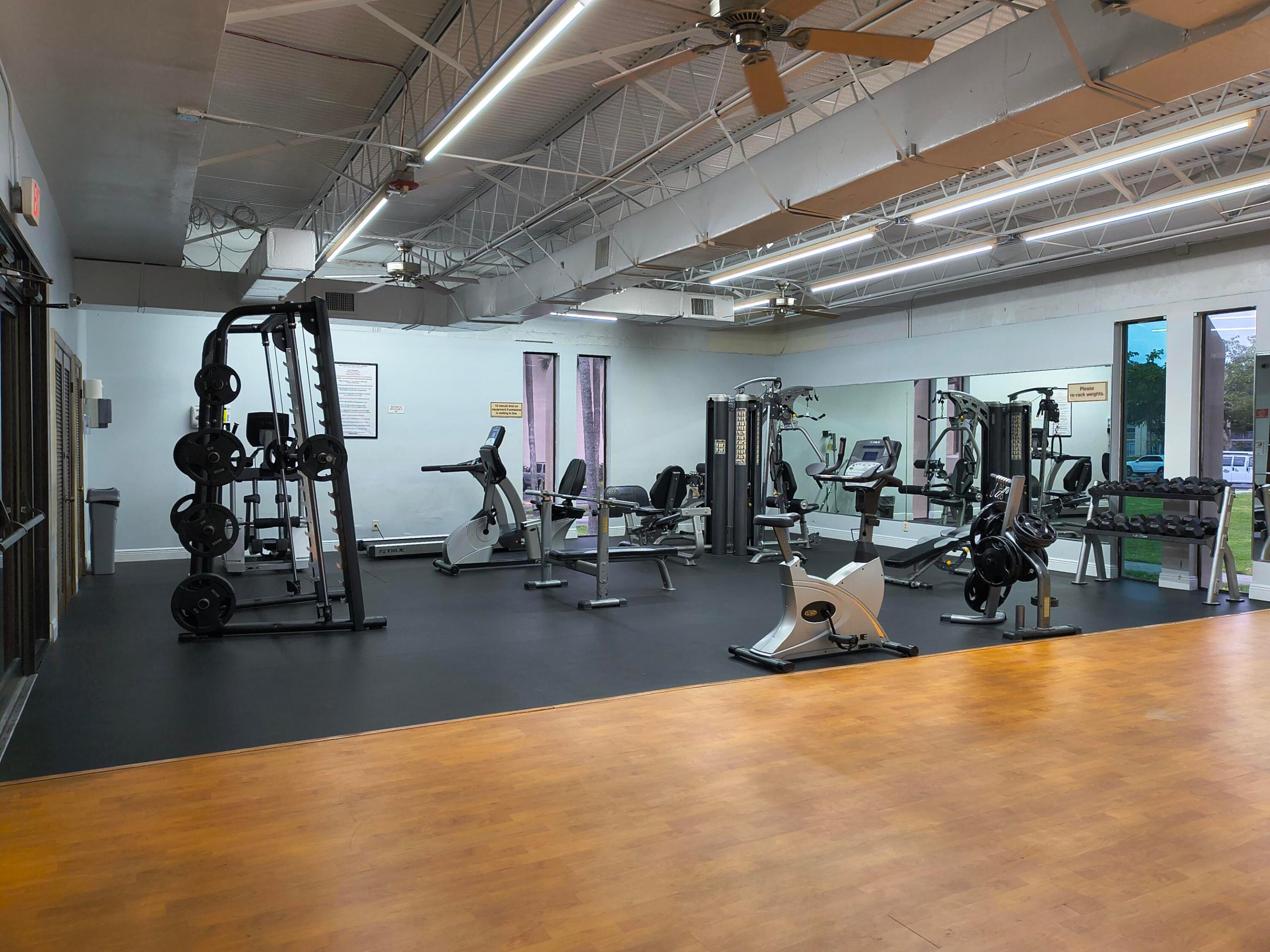 CYPRESS CHASE NORTH NO 1 CONDO - Residential
