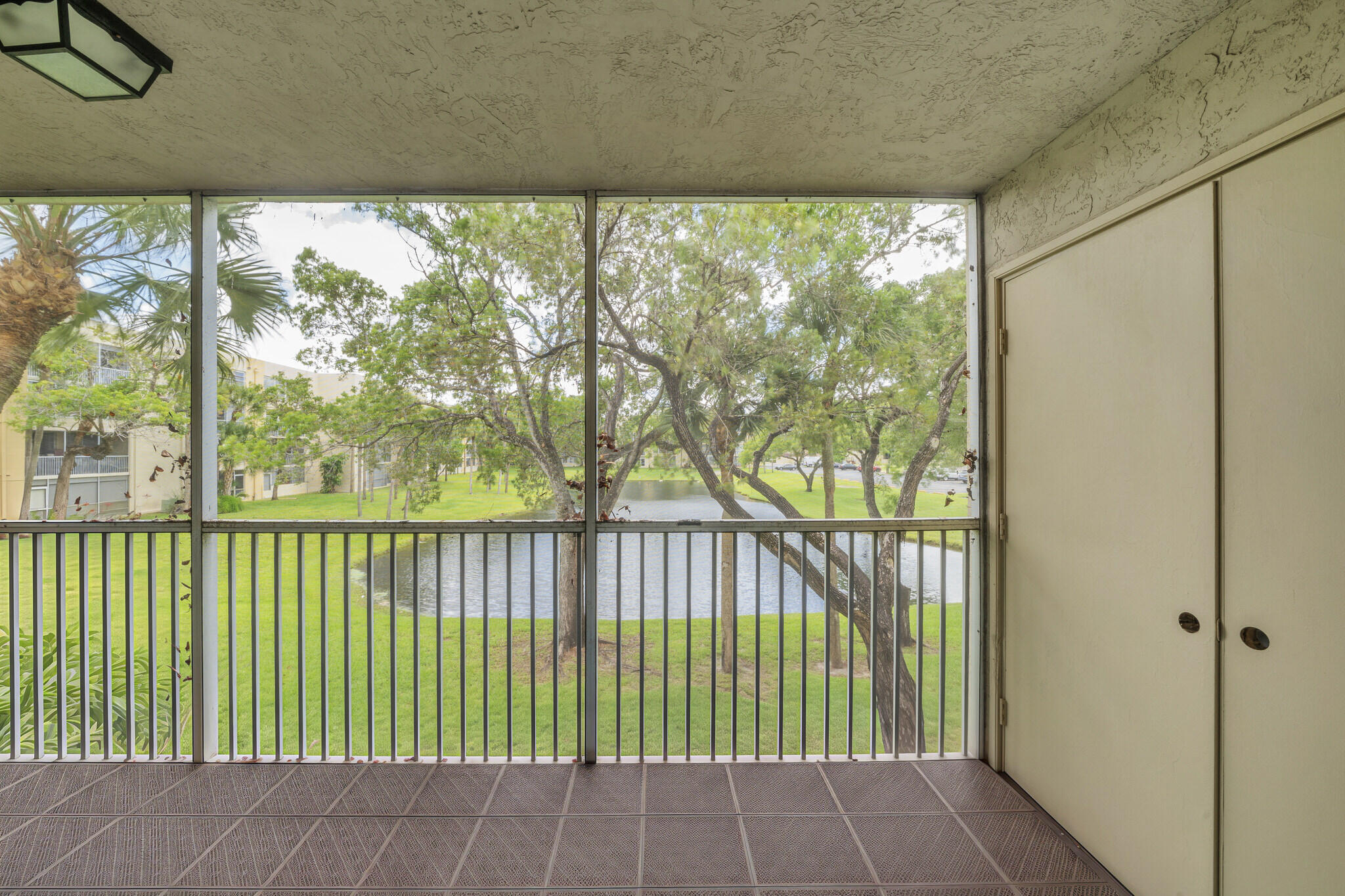 CYPRESS CHASE NORTH NO 1 CONDO - Residential