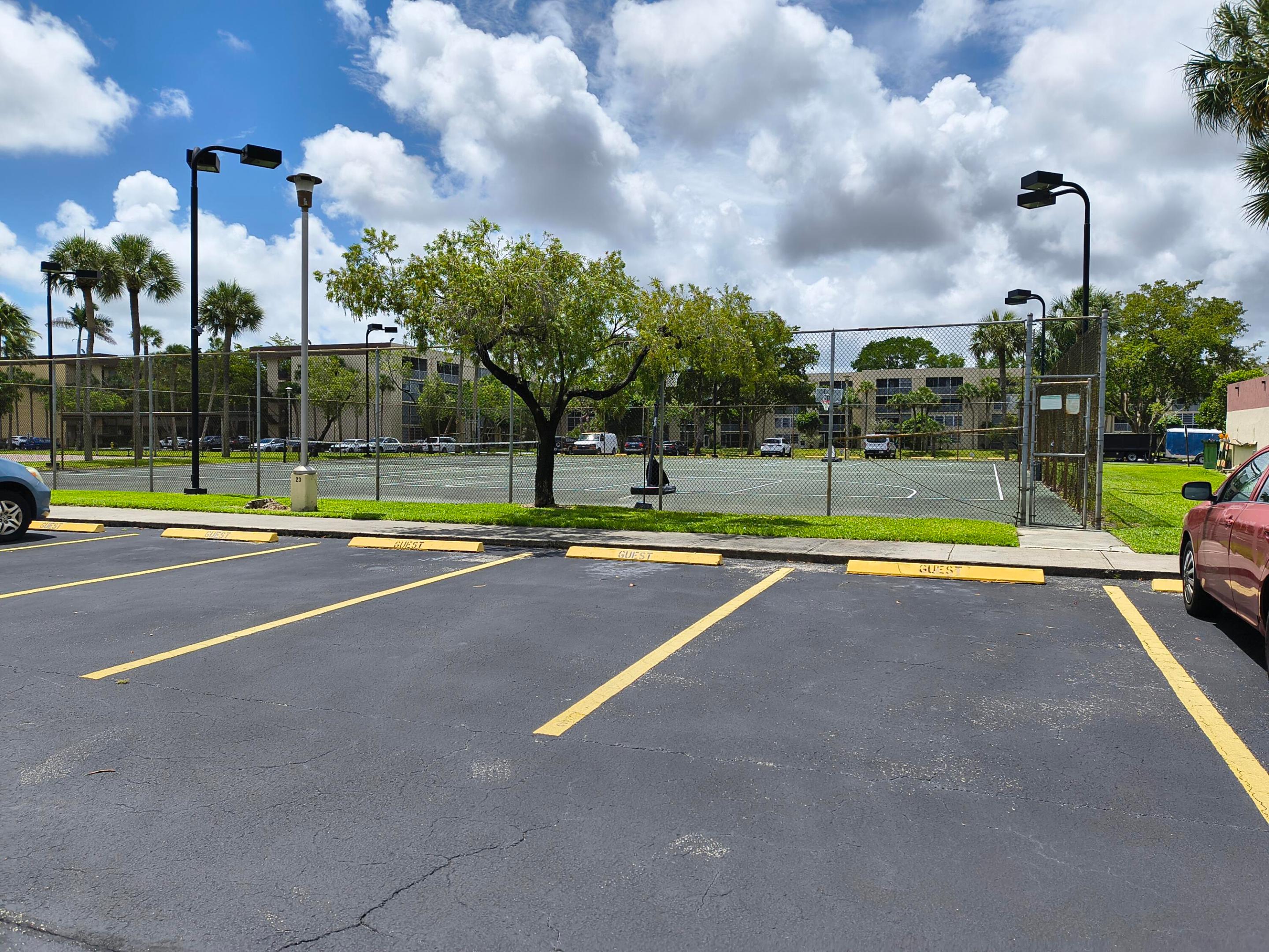CYPRESS CHASE NORTH NO 1 CONDO - Residential