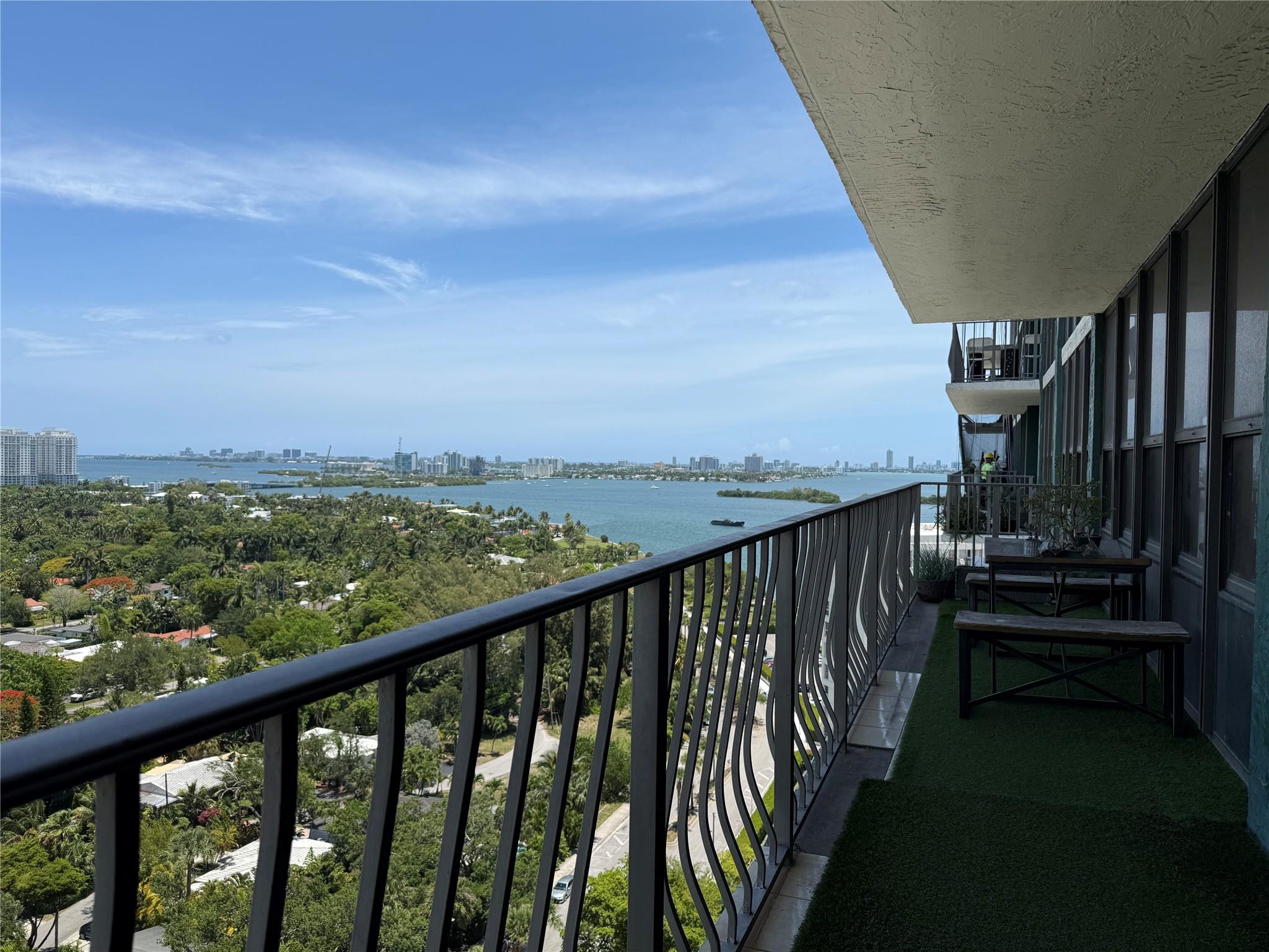 The Palm Bay Yacht Club - Residential Lease