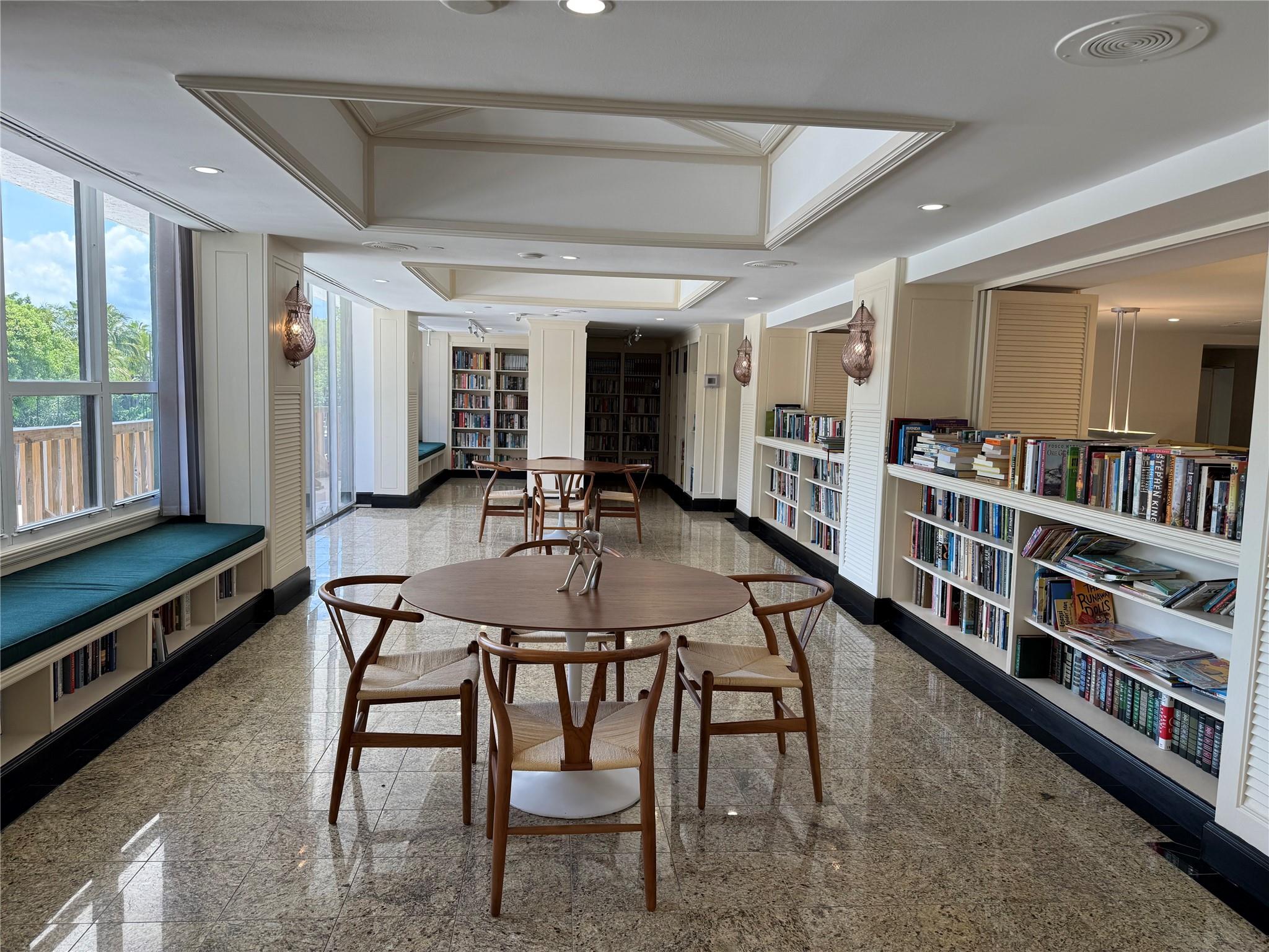 The Palm Bay Yacht Club - Residential Lease