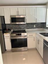 Sunrise Lakes 40 Condo - Residential Lease