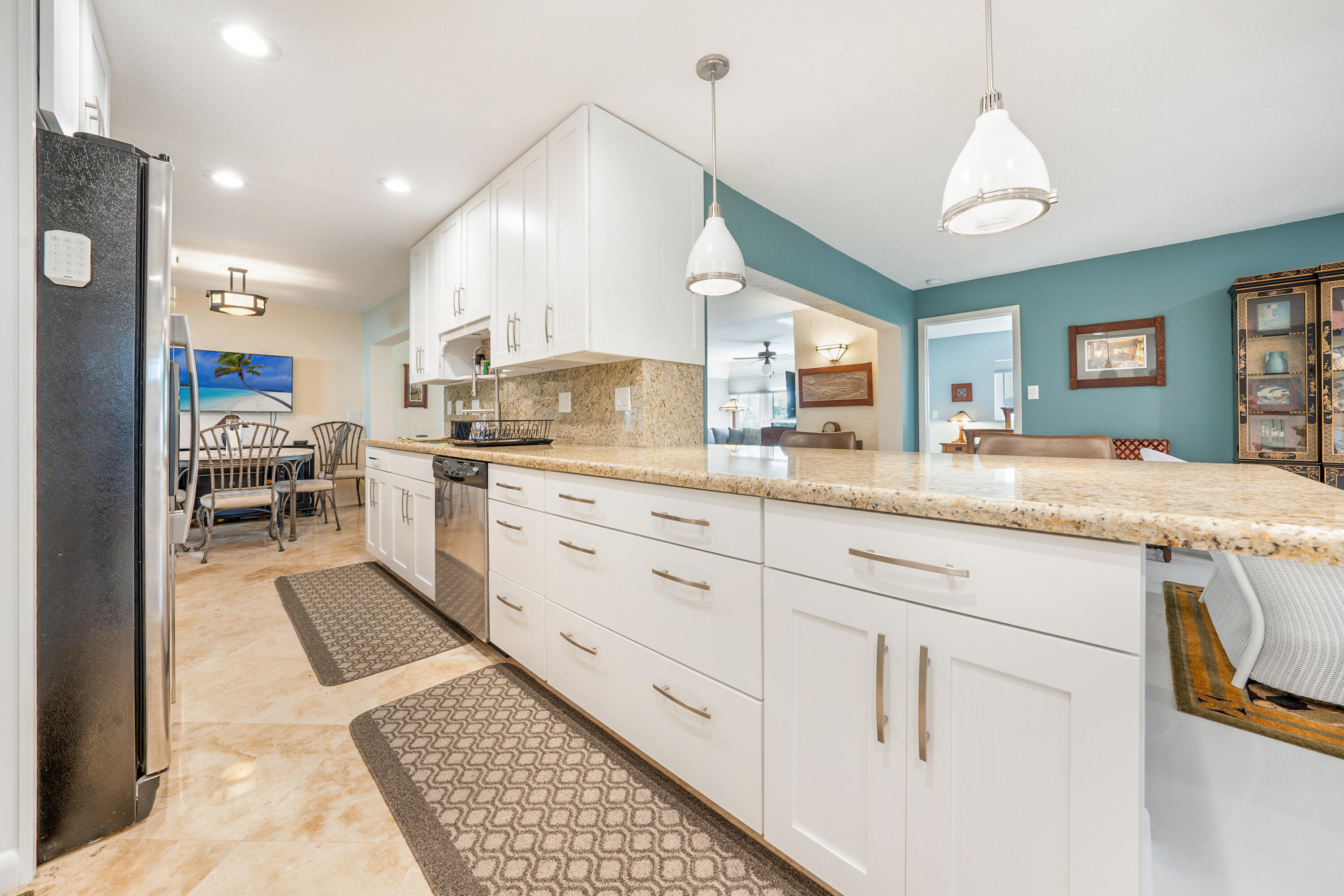 COCO WOOD LAKES - Residential