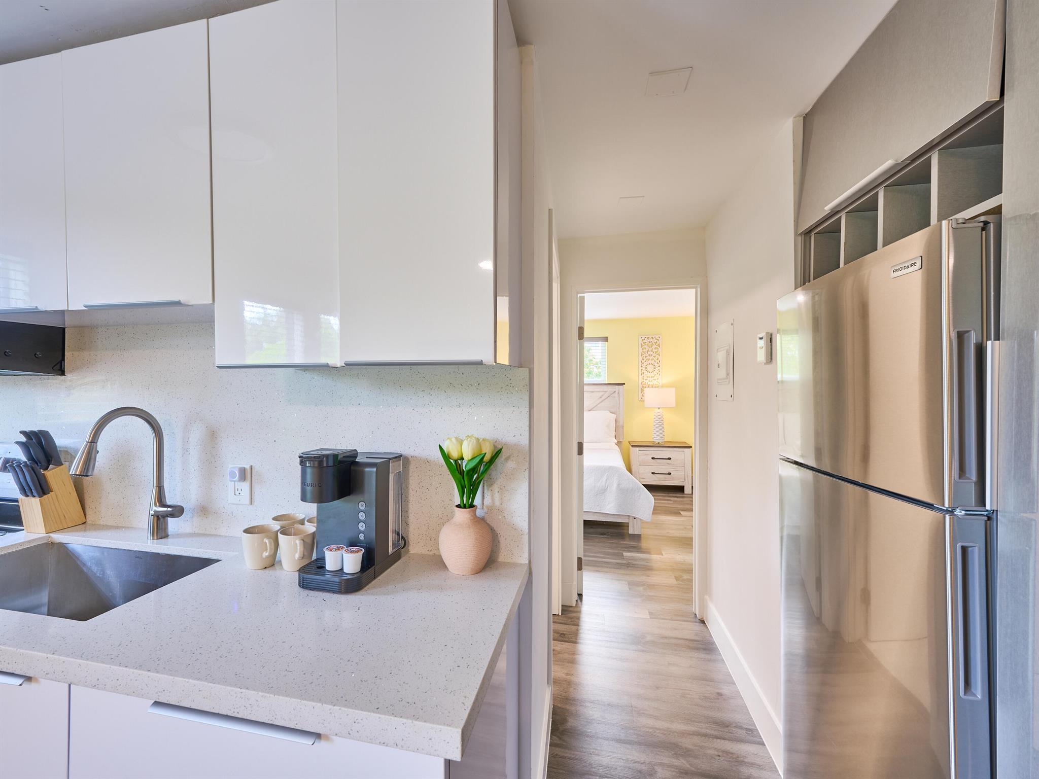HOLLYWOOD SOUTH SIDE ADD - Residential Lease
