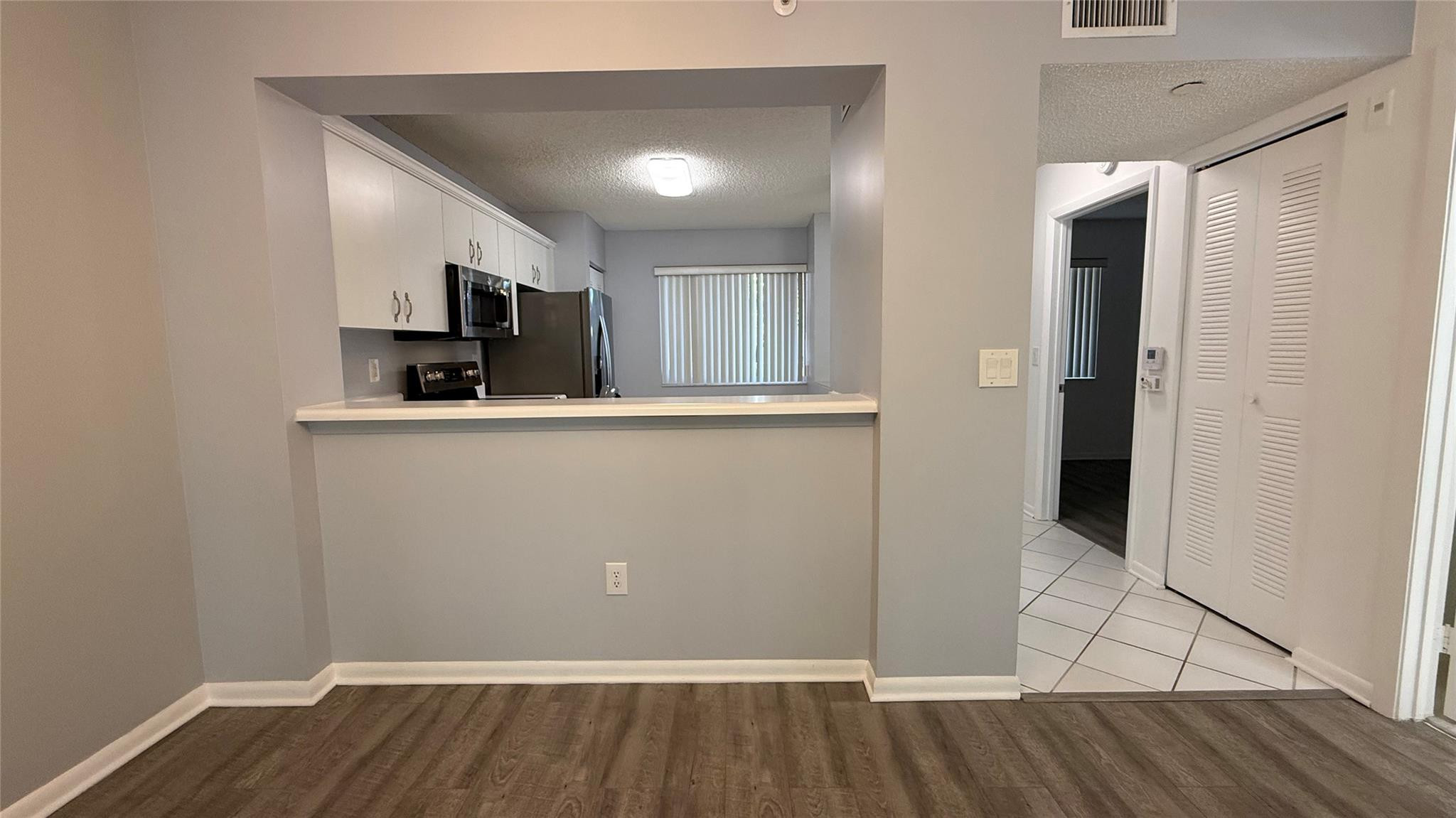 9511 Weldon Circle G 207