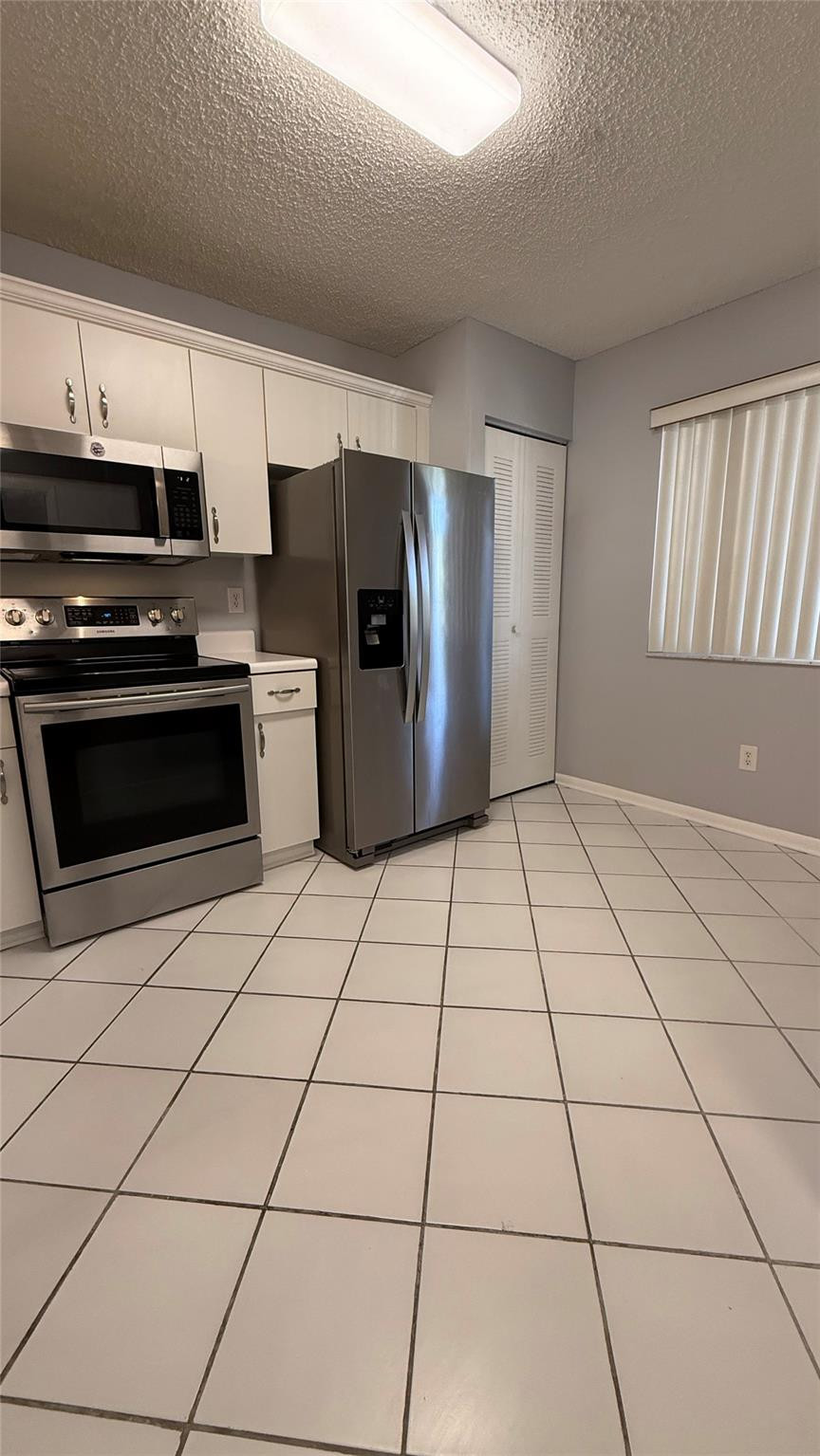 9511 Weldon Circle G 207