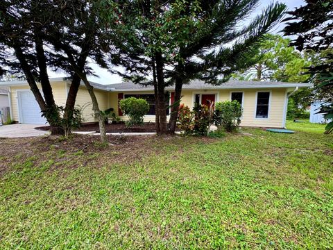 A home in Port St Lucie