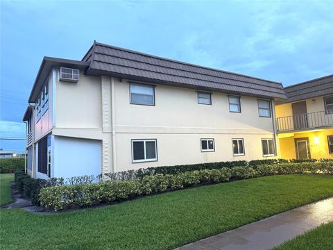 172 Saxony D 172 Delray Beach FL 33446