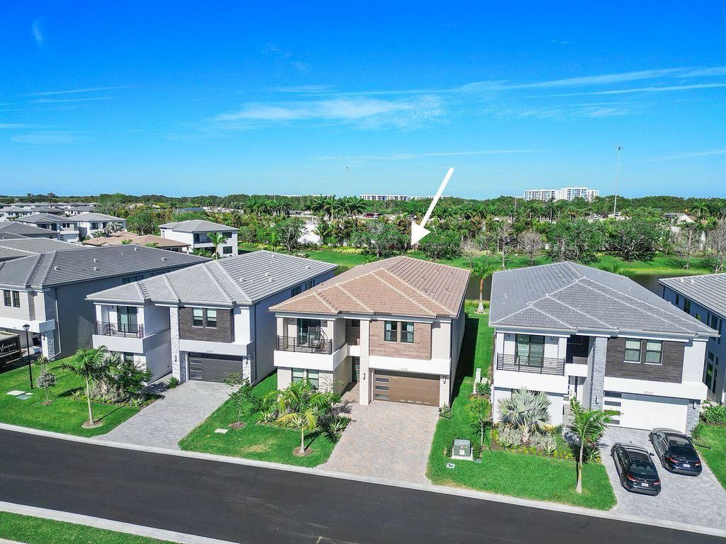 Photo of 20296 Somerset Hills Drive, Boca Raton, FL 33434 (MLS # R11147945)