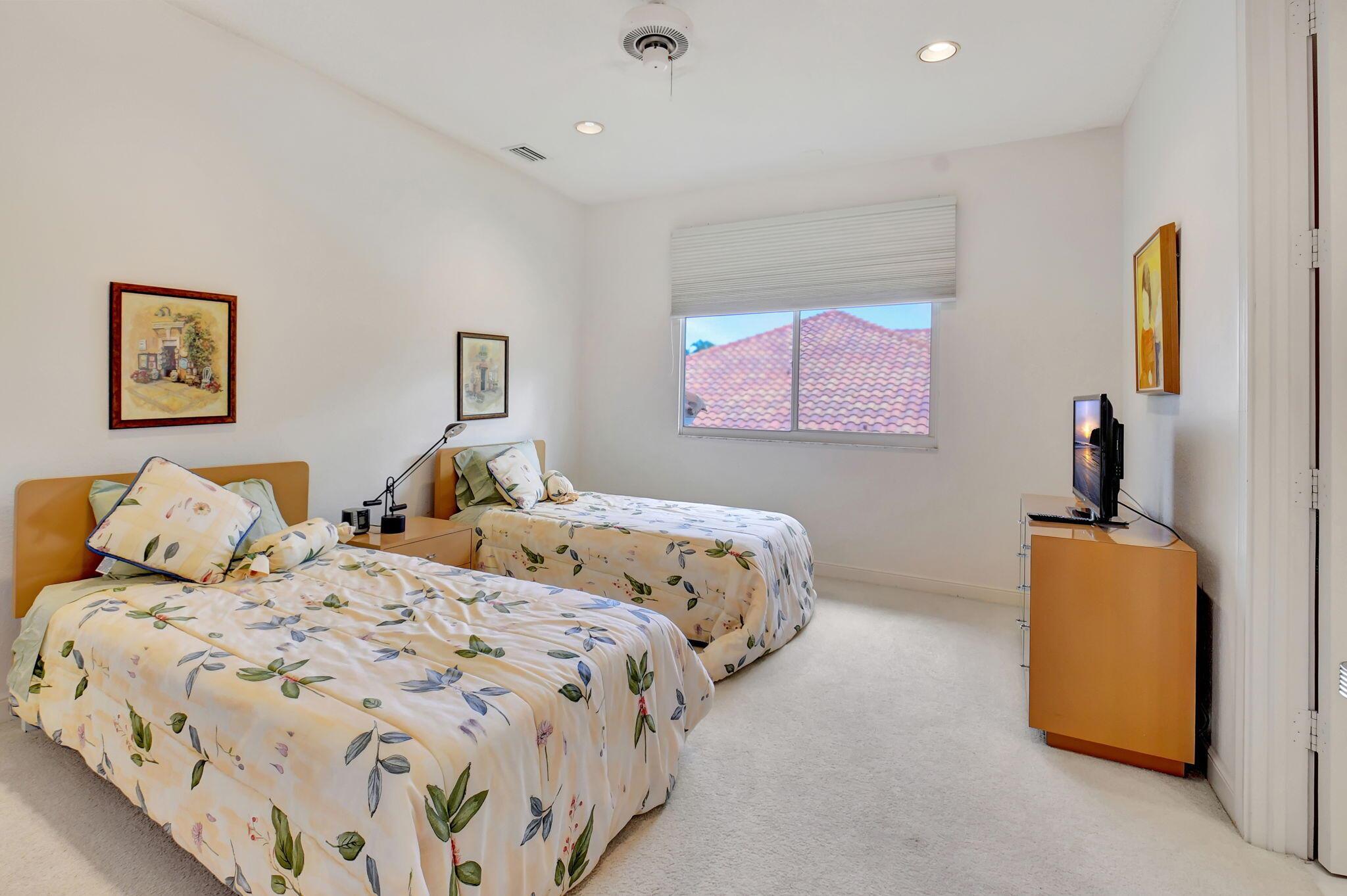 ST ANDREWS COUNTRY CLUB - Residential