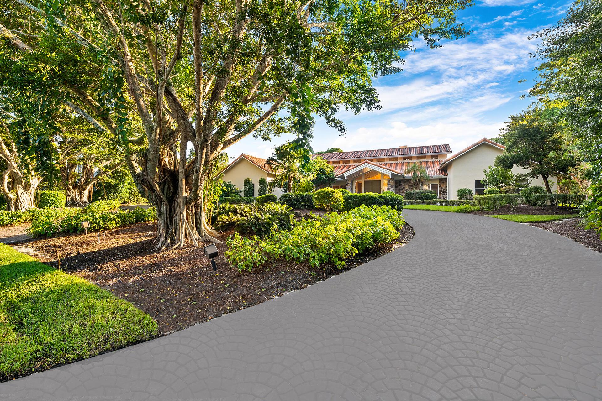 LONG LAKE ESTATES - Residential