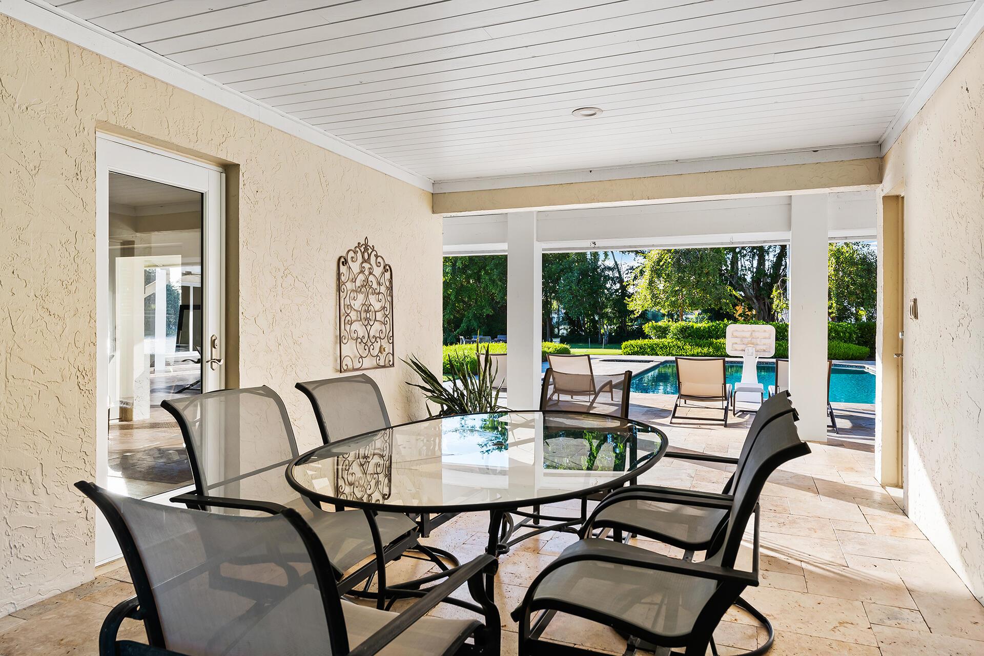 LONG LAKE ESTATES - Residential