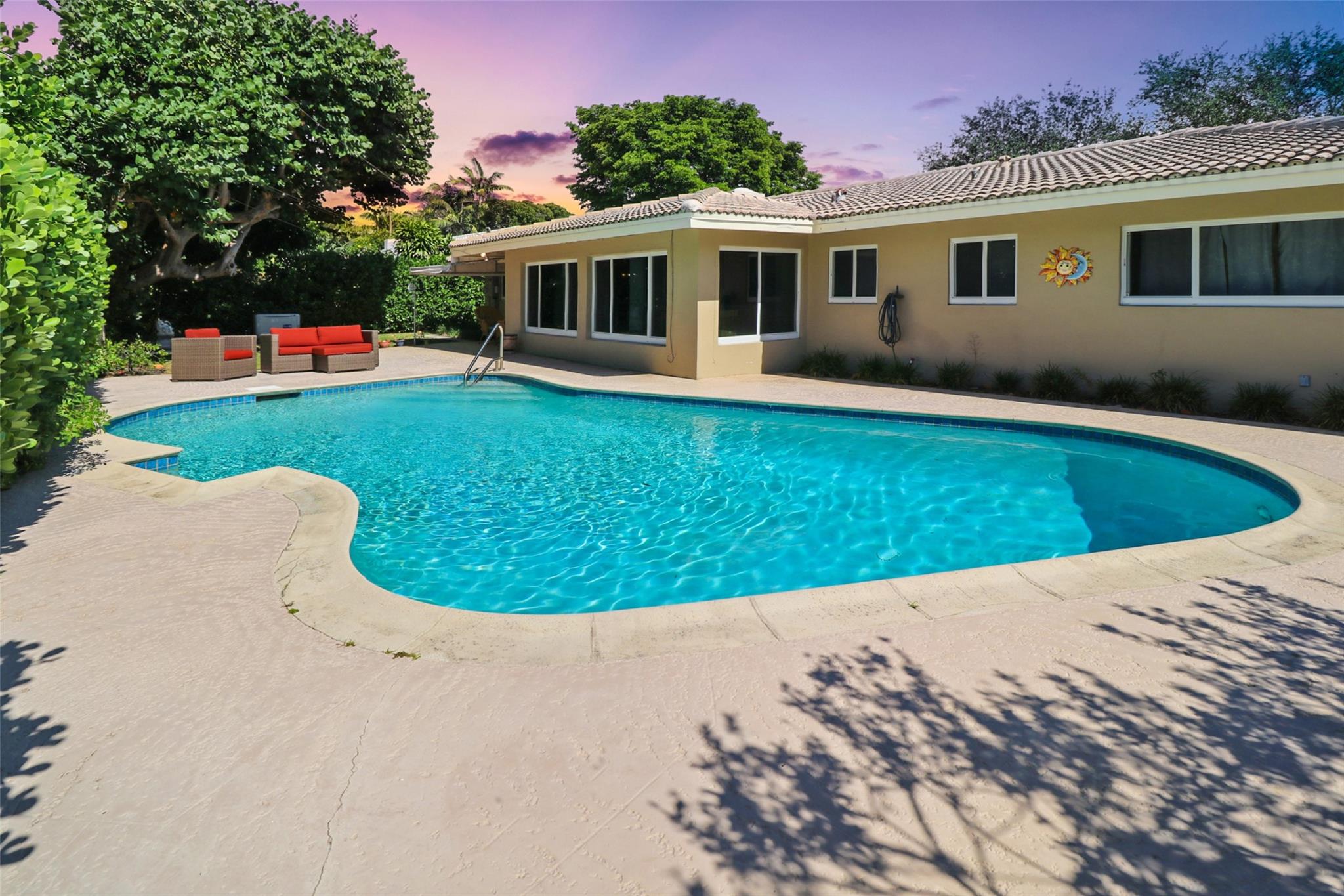 2517 NE 26th Ter