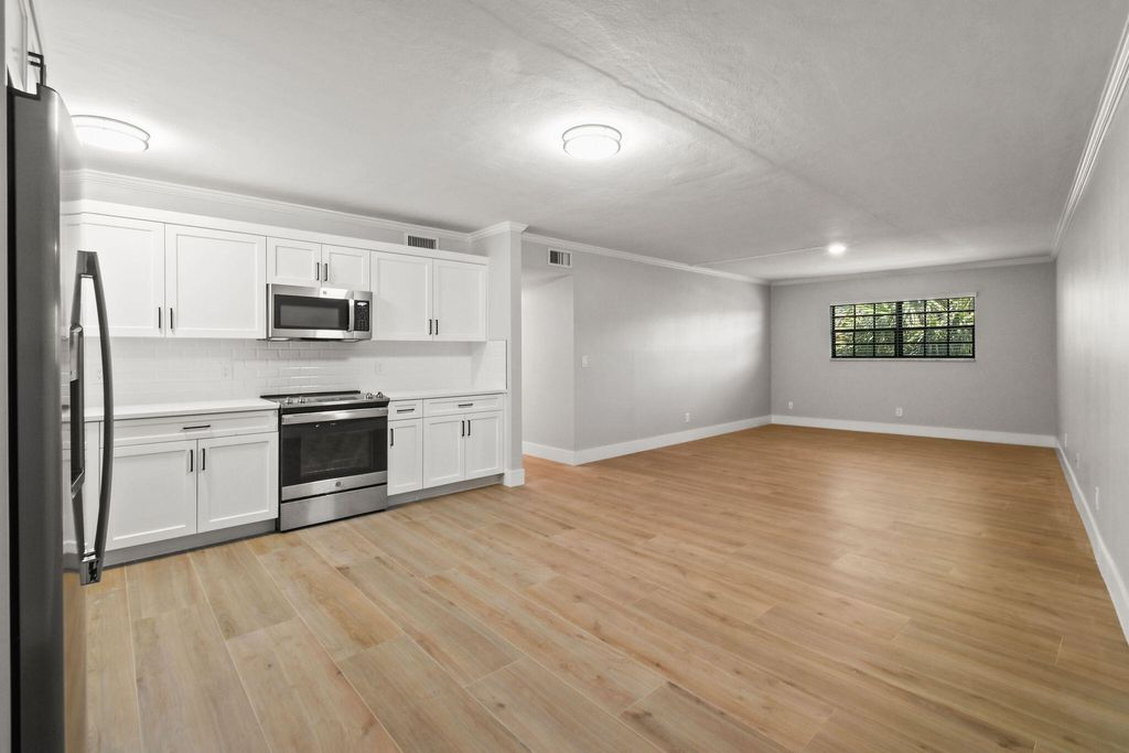 Photo of 324 Southwind Drive #15, North Palm Beach, FL 33408 (MLS # R11147289)