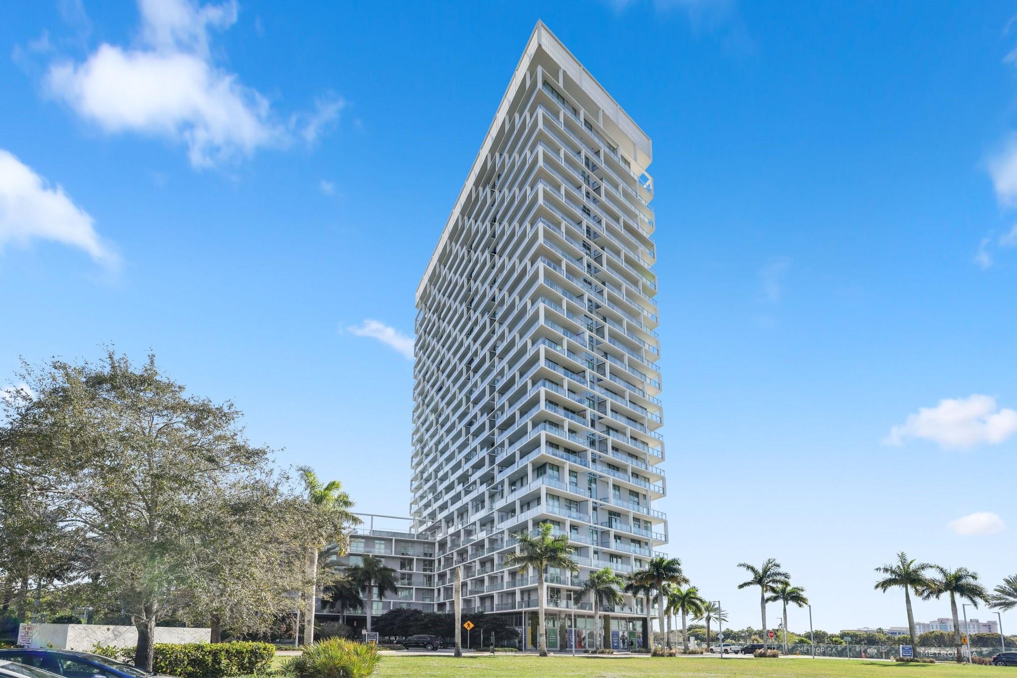 One Metropica - Residential