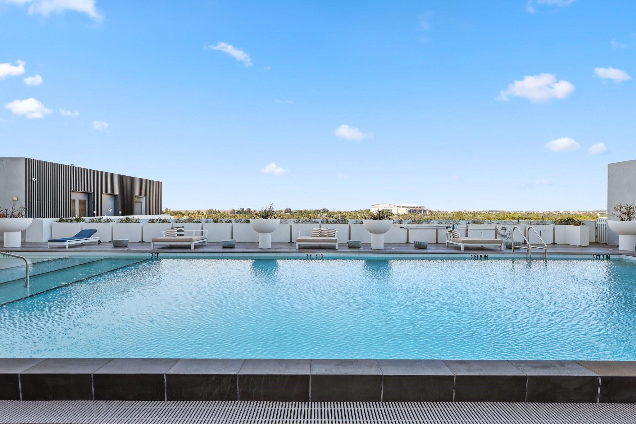 One Metropica - Residential