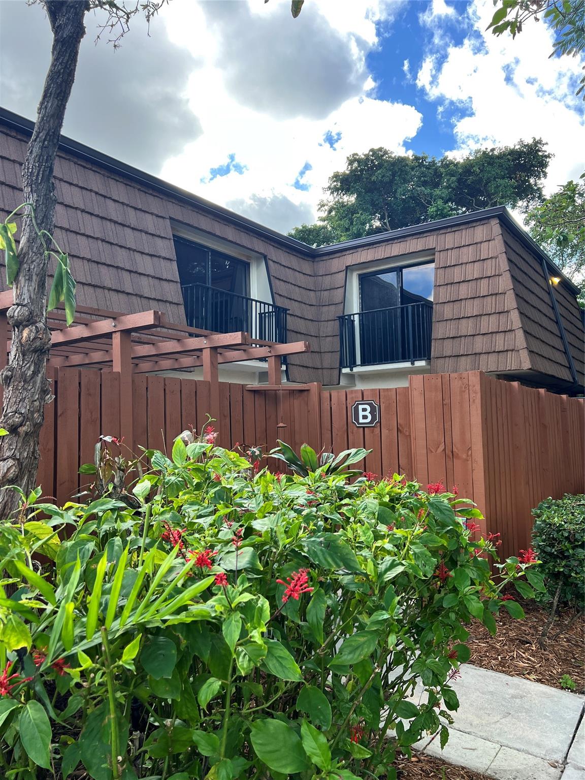 Ridgewood - Residential