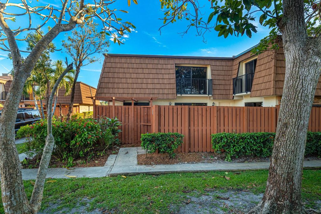 Photo of 9101 SW 19th Place #B, Davie, FL 33324 (MLS # F10540503)