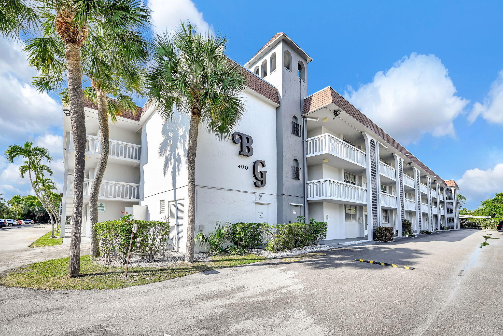 DEERFIELD BEACH GARDENS CONDO - Residential