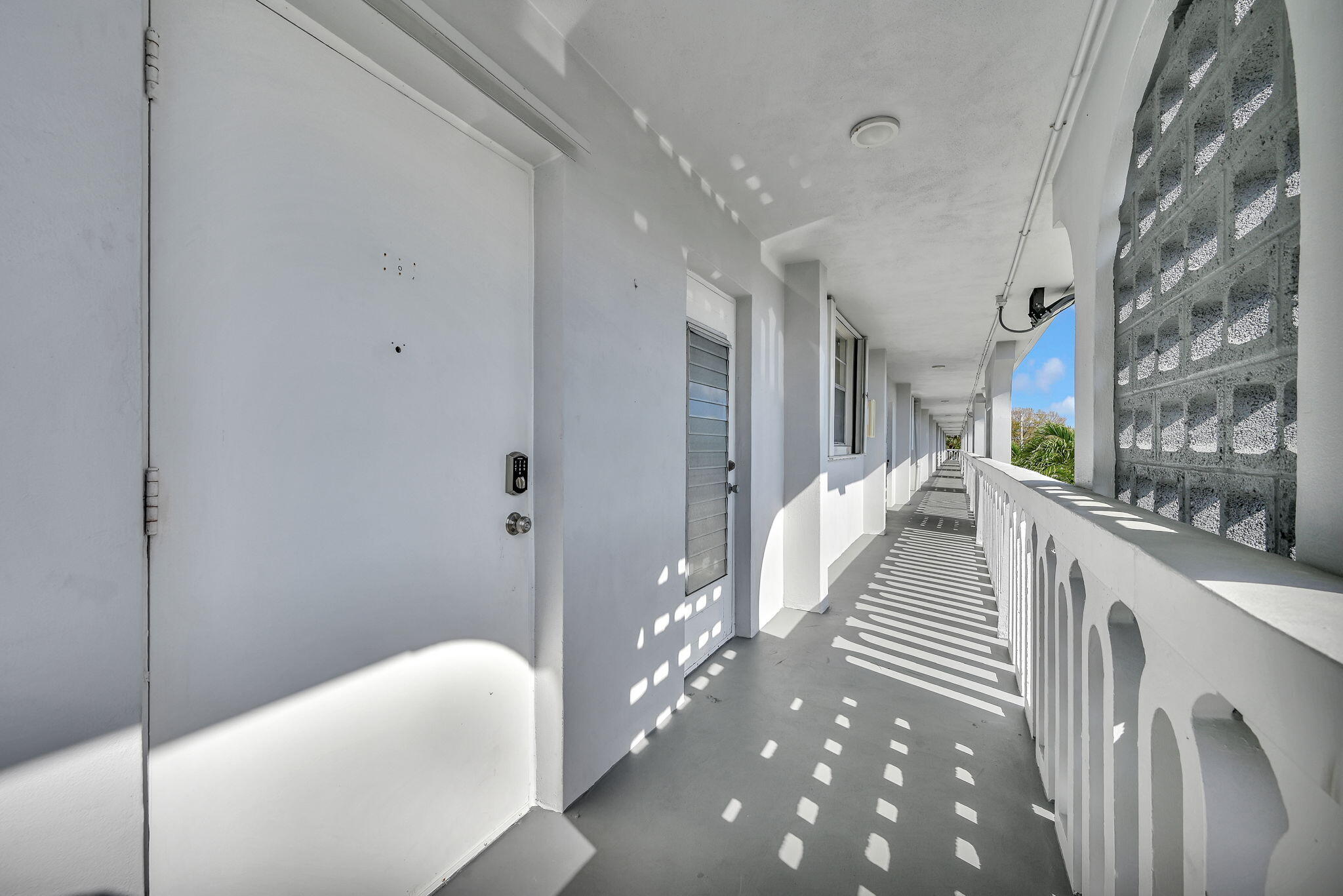 DEERFIELD BEACH GARDENS CONDO - Residential