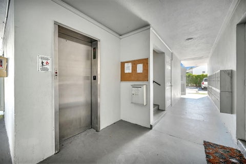 Tiny photo for 400 SE 10th Street #303, Deerfield Beach, FL 33441 (MLS # B26009778)