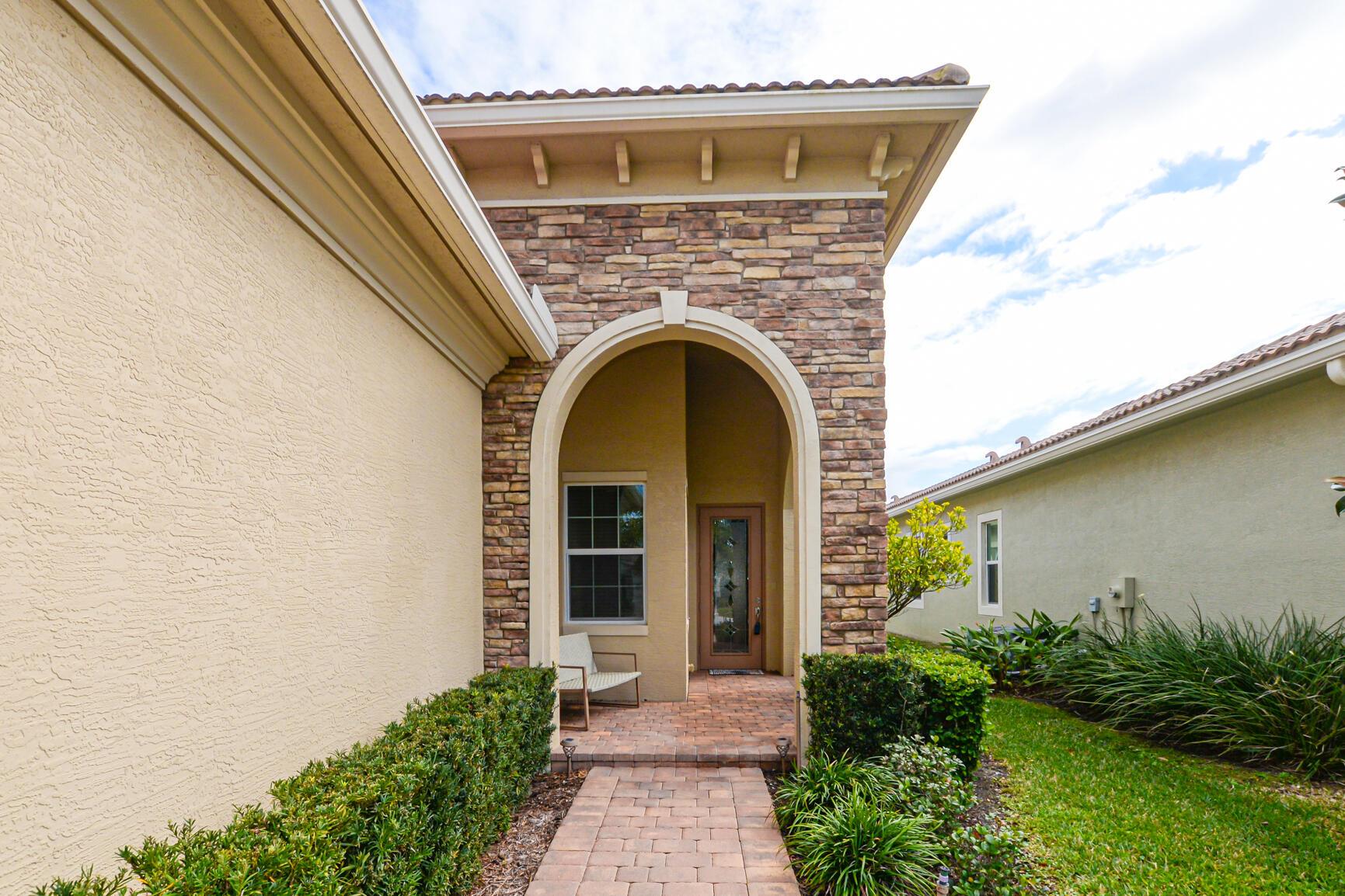 VERANO - Residential