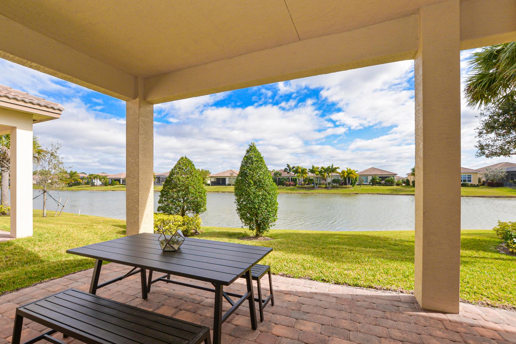 VERANO - Residential