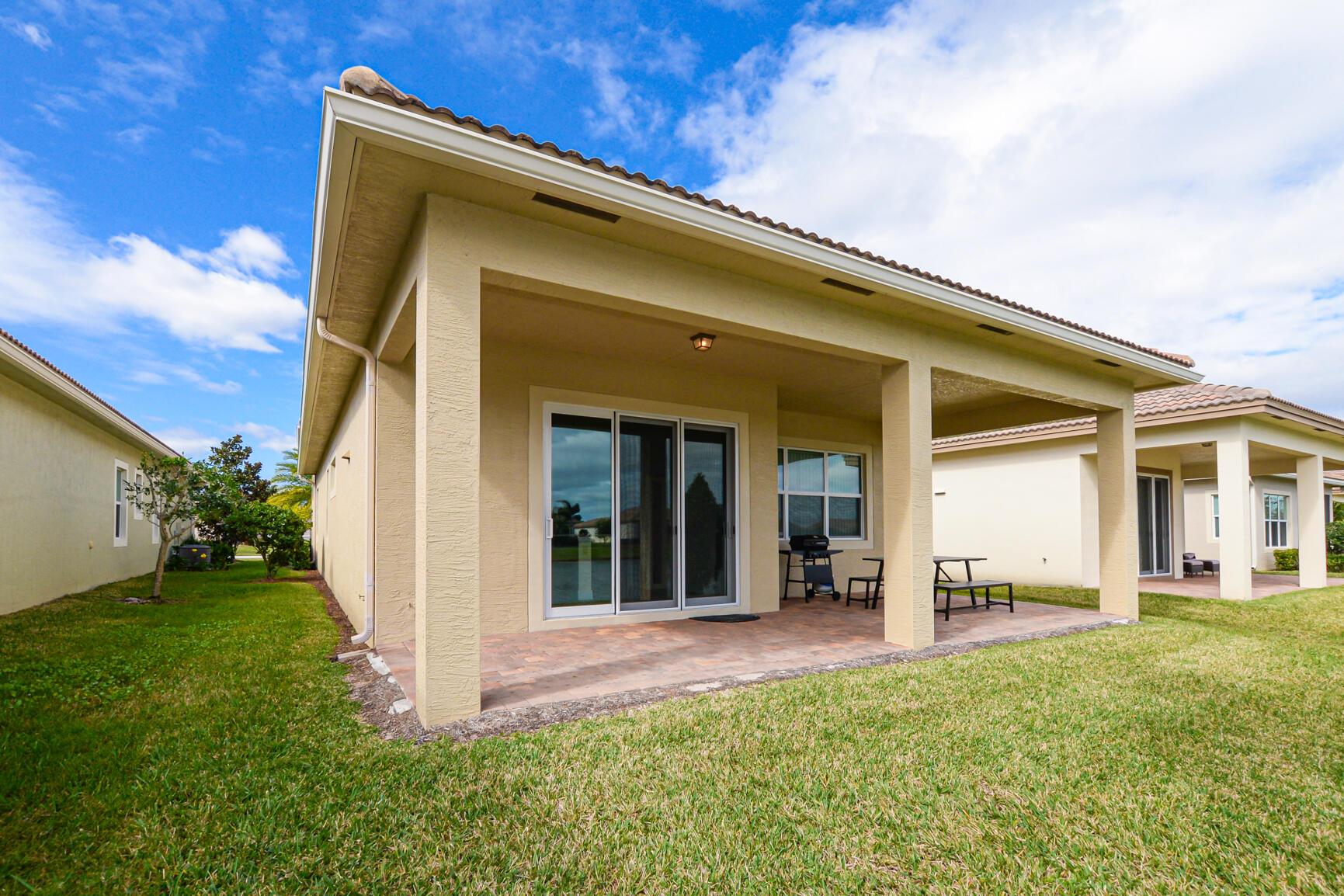 VERANO - Residential