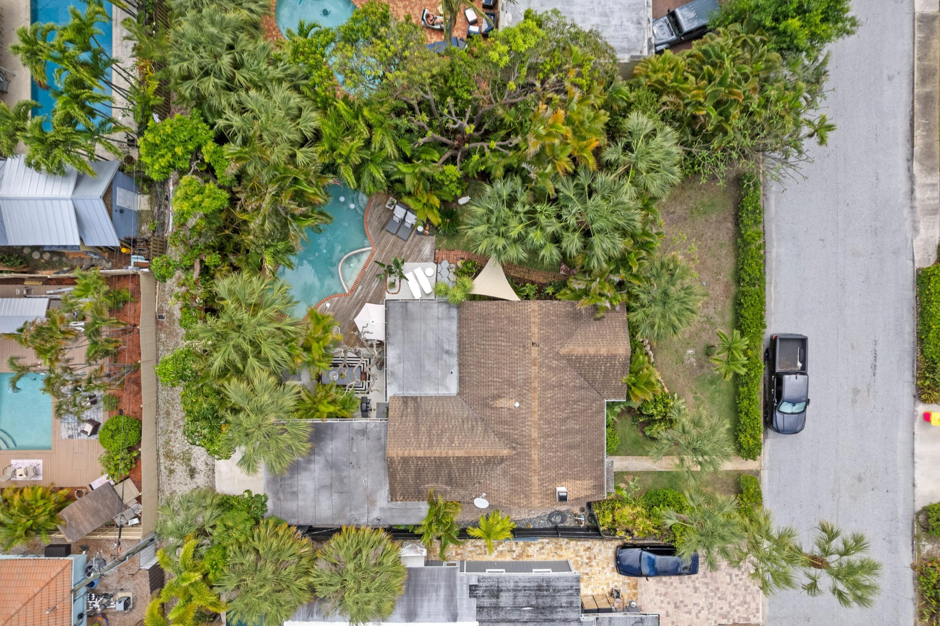 NORTH LAKE WORTH - Residential