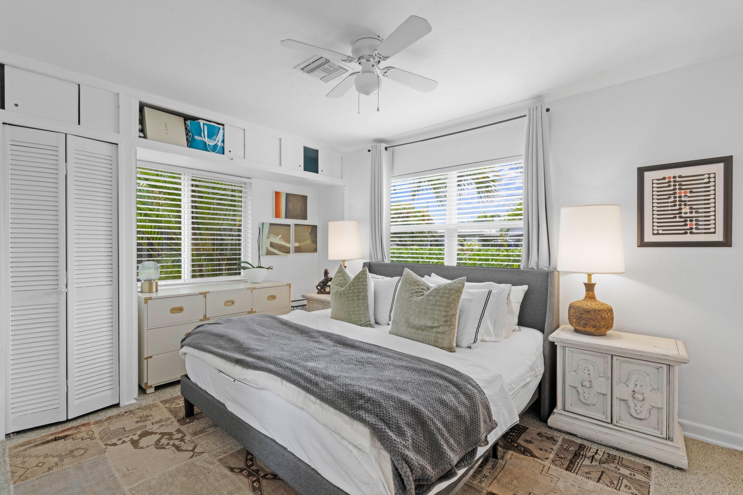 NORTH LAKE WORTH - Residential