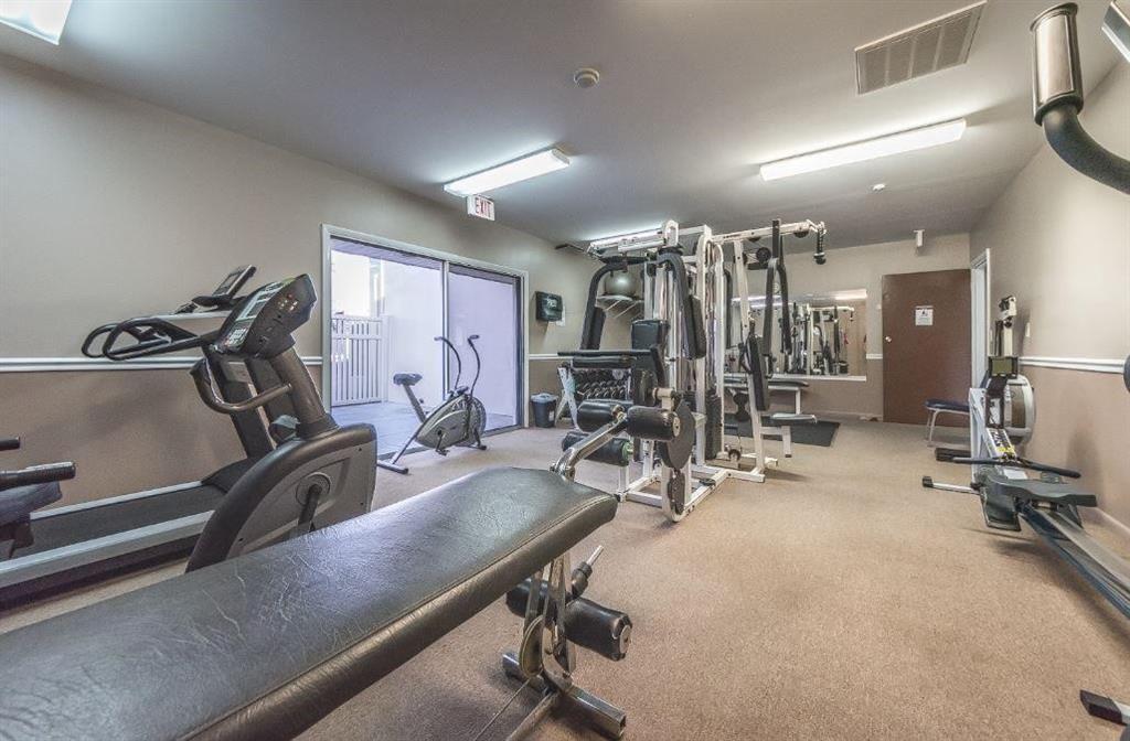 VISTA ROYALE PHASE IV BLDGS 83-111 - Residential