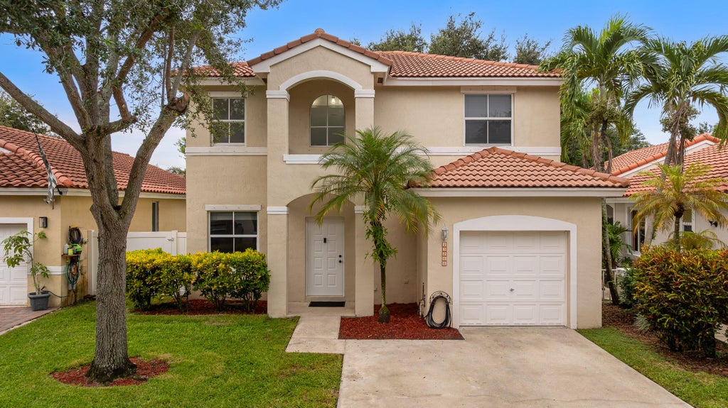 Photo of 15266 SW 49TH Street, Davie, FL 33331 (MLS # B26075552)