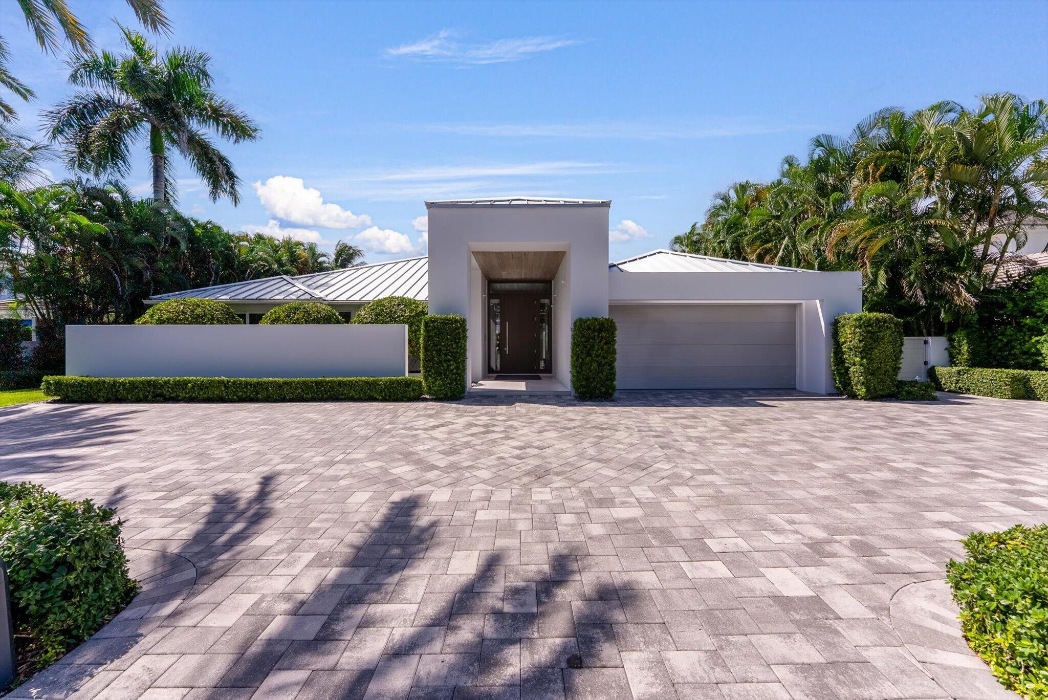 944 S Ocean Boulevard