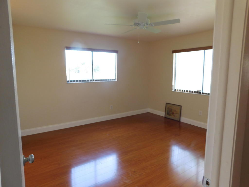 BOYNTON LAKES - Residential