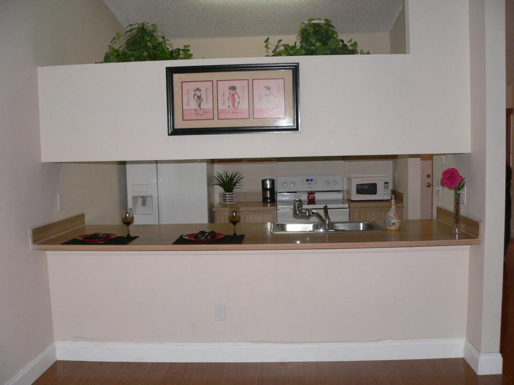 BOYNTON LAKES - Residential