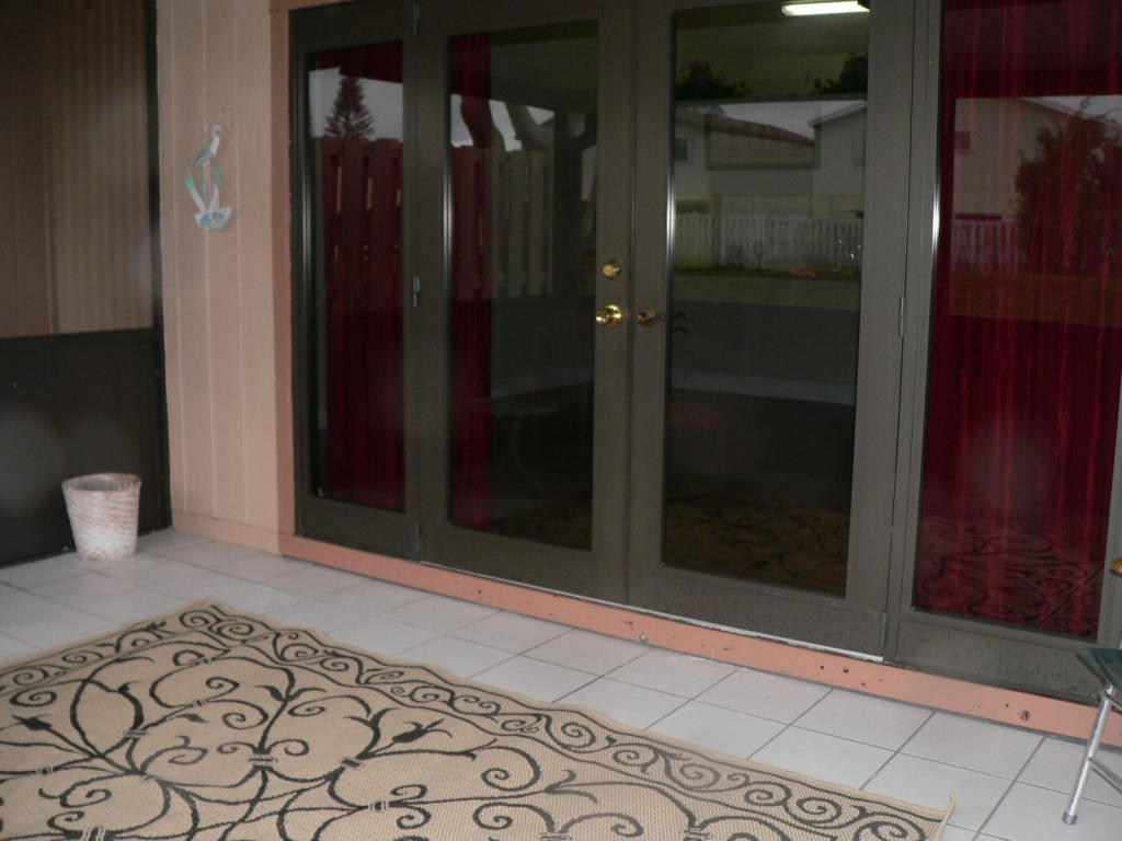 BOYNTON LAKES - Residential