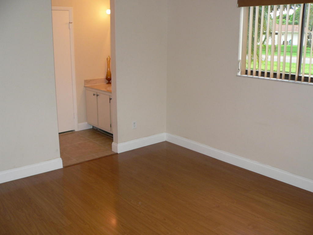 BOYNTON LAKES - Residential