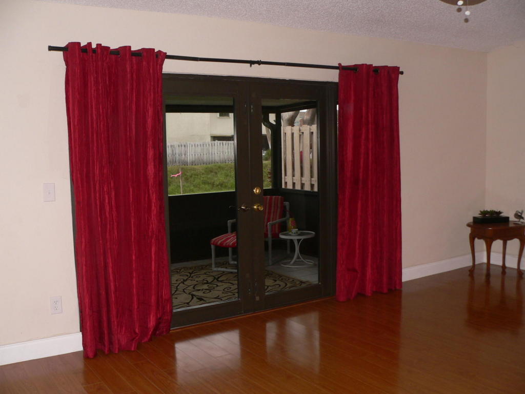 BOYNTON LAKES - Residential