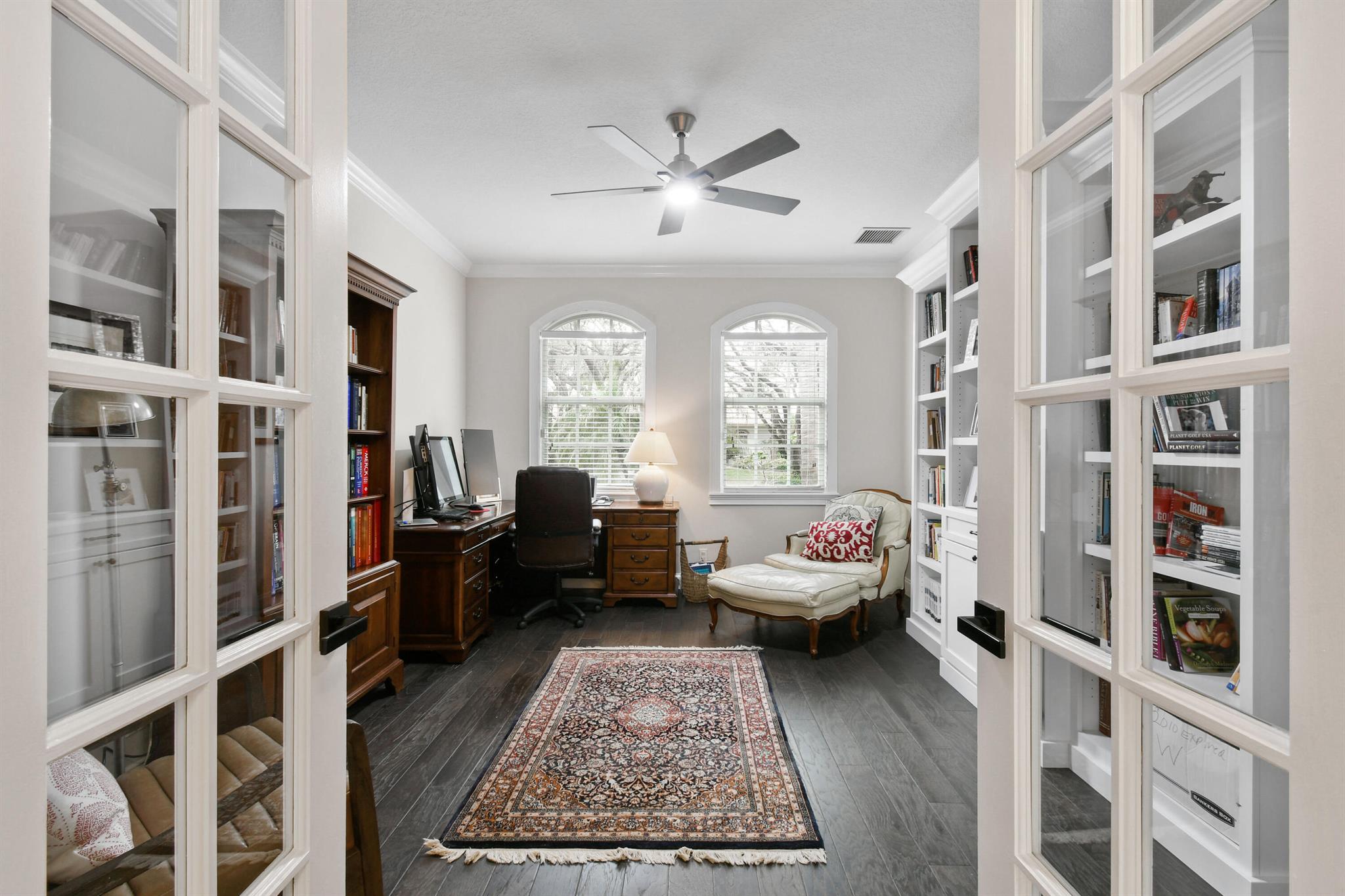 HERITAGE OAKS - Residential